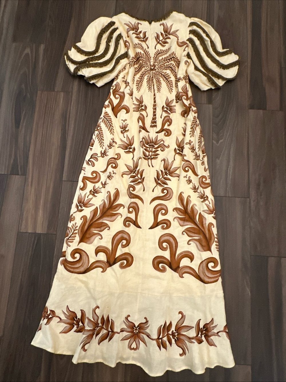 FARM Rio
Milani Bead Trim
Mixed Print Linen Maxi
Dress Size M - Picture 7 of 8